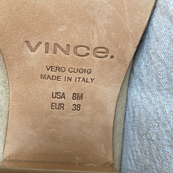 Vince Havana Light Straw Suede Notch Back zip Closure Booties Women's Size 8 M - Picture 8 of 8